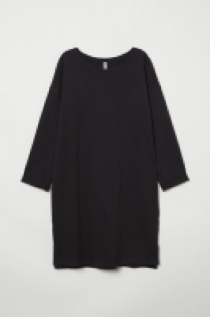 Sweatshirt dress 6.00 €