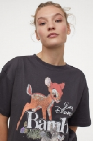 Oversized printed T-shirt 10.00 €