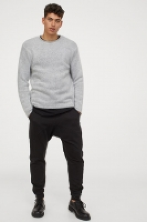 Knitted jumper 16.00 €