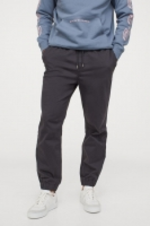 Cotton twill joggers 13.00 €