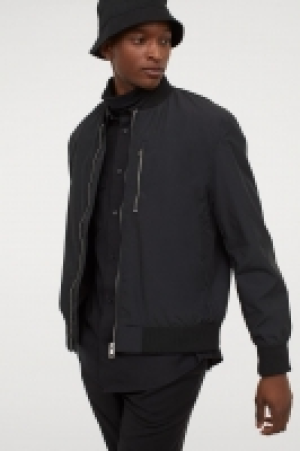 Bomber jacket 15.00 €