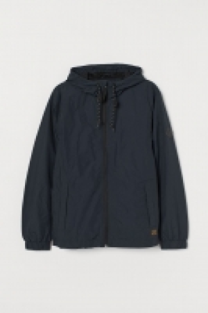 Nylon windbreaker 20.00 €