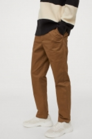 Slim Fit Chinos 15.00 €