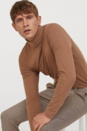 HM  Polo-neck top Slim Fit