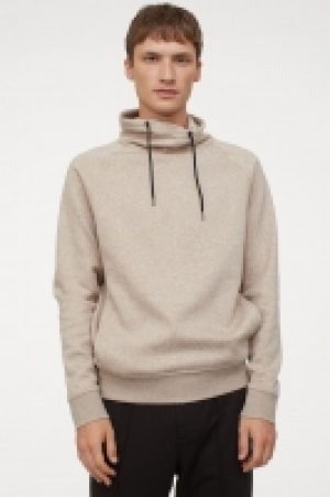 Funnel-collar sweatshirt 13.00 €