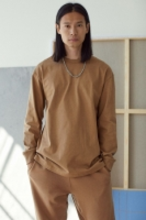 Long-sleeved cotton T-shirt 9.00 €