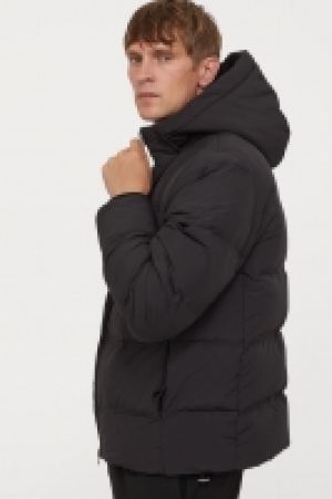 Hooded down puffer jacket 80.00 €