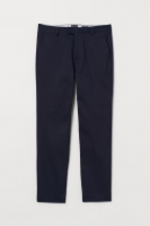 Cotton chinos Slim Fit 18.00 €