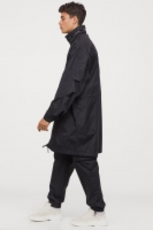 Water-repellent parka 60.00 €