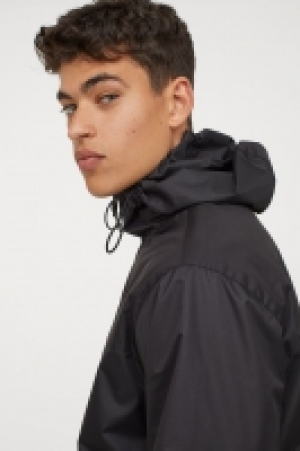 Windbreaker 16.00 €
