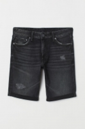 Slim Fit Denim shorts 15.00 €