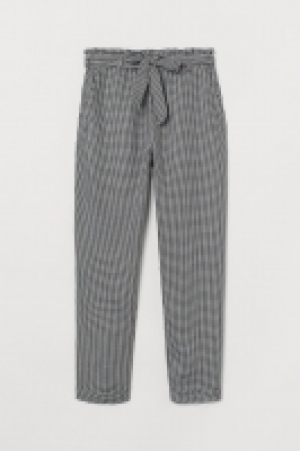Paper bag trousers 8.00 €