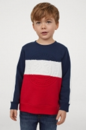 Sweatshirt 9.00 €