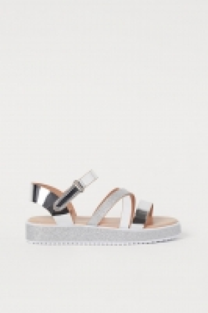 Sandals 13.00 €