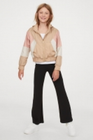 Nylon windbreaker 15.00 €