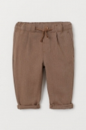 Twill pull-on trousers 8.00 €
