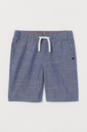 Tailored shorts 10.00 €