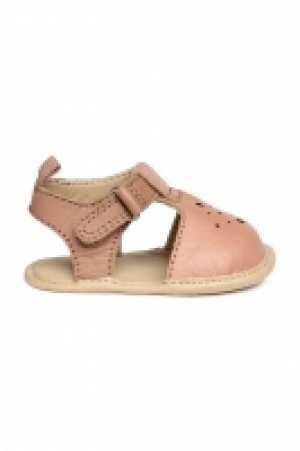Leather sandals 17.00 €