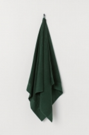 Cotton terry bath towel 7.00 €