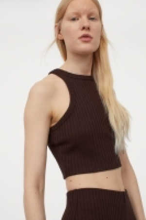 Cropped top 9.00 €