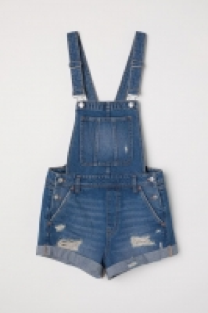 Denim dungaree shorts 15.00 €
