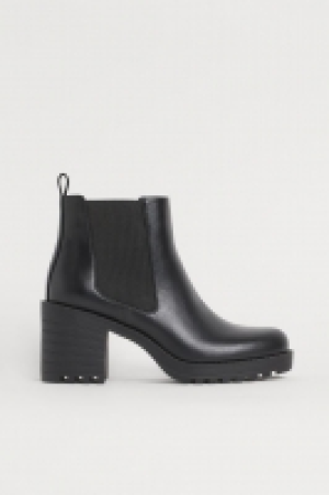 Ankle boots 14.99 €