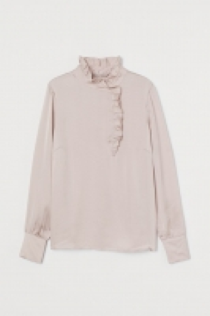 Frill-trimmed blouse 16.00 €