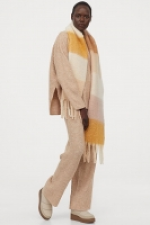 Knitted trousers 13.00 €