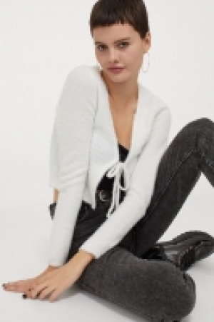 Short cardigan 9.99 €