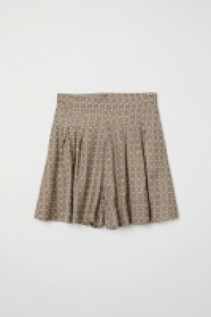 HM  Patterned shorts