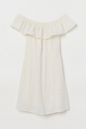 Off-the-shoulder dress 10.00 €
