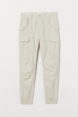 Cotton cargo trousers 15.00 €