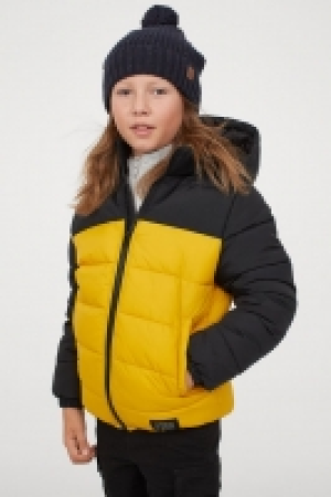 Hooded puffer jacket 23.00 €