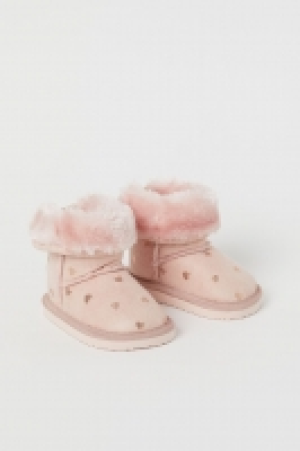Warm-lined boots 9.99 €