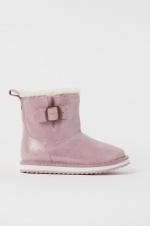 Warm-lined suede boots 23.00 €