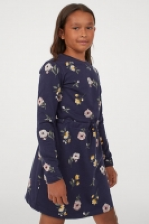 Sweatshirt dress 9.00 €