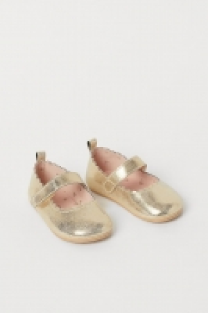 Ballet pumps 8.99 €