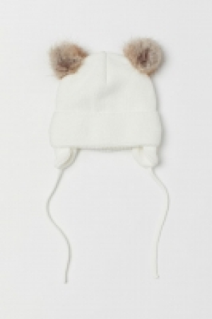 Fleece-lined hat 6.99 €