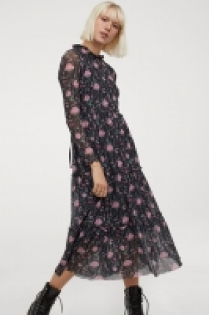 Mesh dress 24.99 €