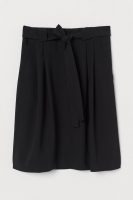 HM  Belted skirt