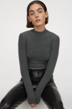 Velour top 7.00 €