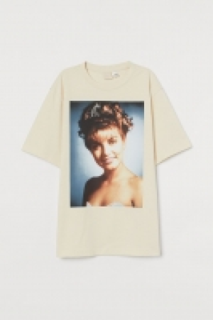 Oversized T-shirt 10.00 €