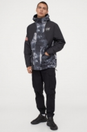 Water-repellent jacket 28.00 €
