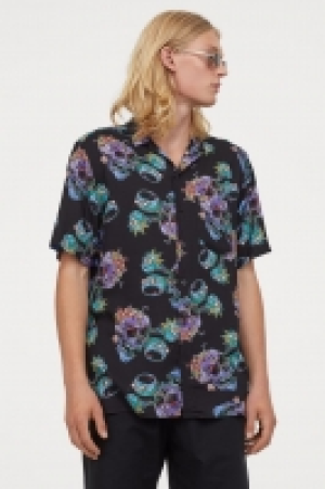 Patterned shirt 11.00 €
