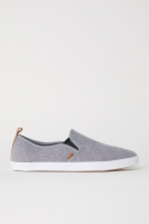 HM  Slip-on trainers