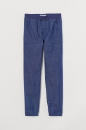 Cotton twill joggers 11.00 €