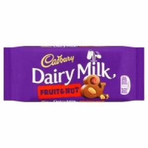 Cadbury Dairy Milk Fruit & Nut Bar 110g 1.48 €