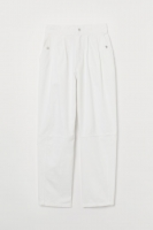 Ankle-length twill trousers 35.00 €
