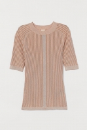 Glittery top 11.00 €