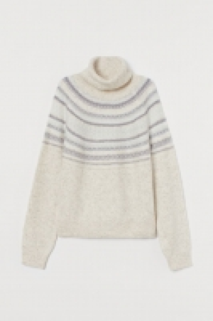 Jacquard-knit polo-neck jumper 13.00 €